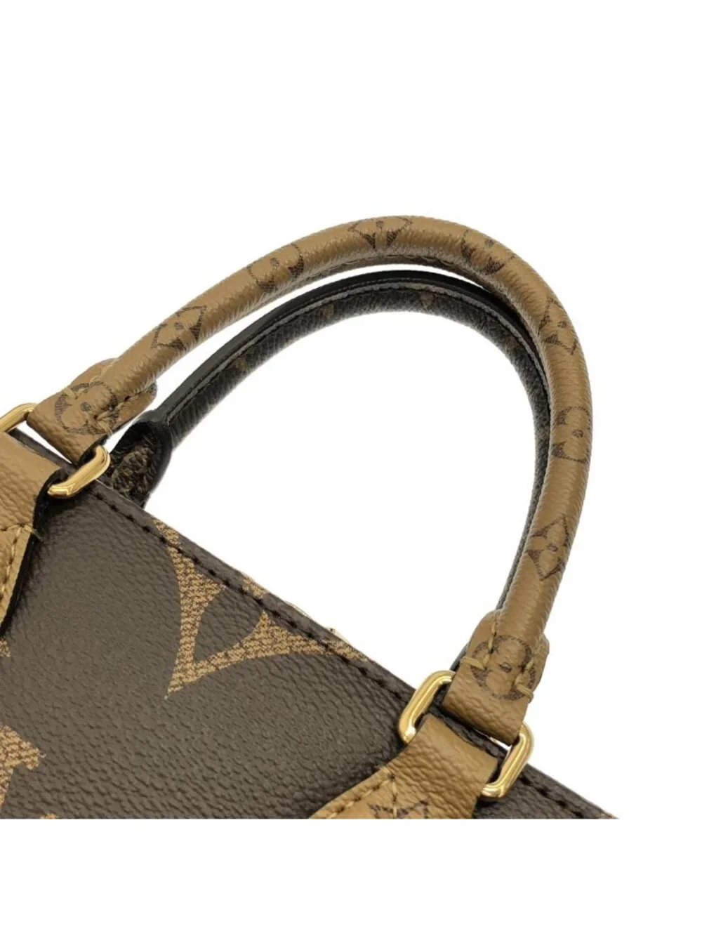 Louis Vuitton Monogram Reverse On The Go East West Chain